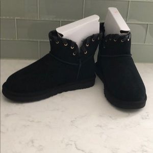 ugg aidah mini ugg aidah mini
